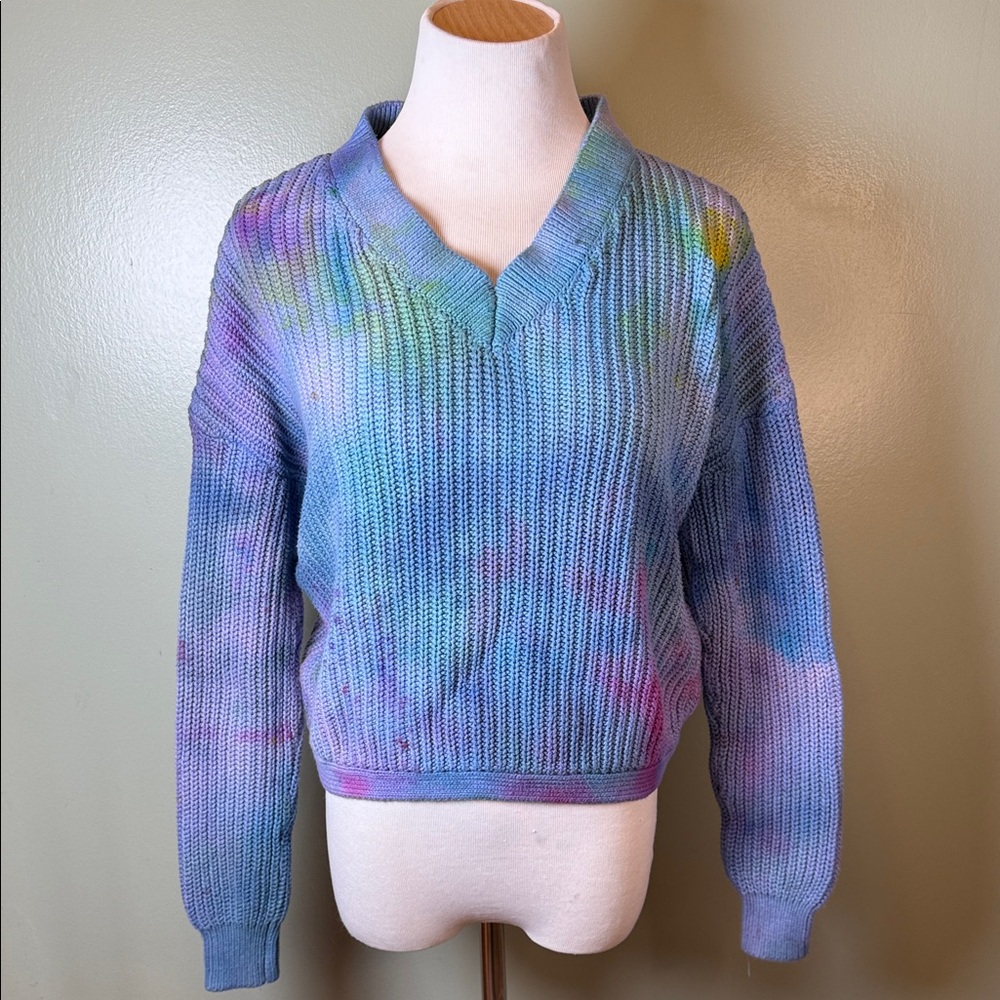 Multicolor V-Neck Women's Sweater